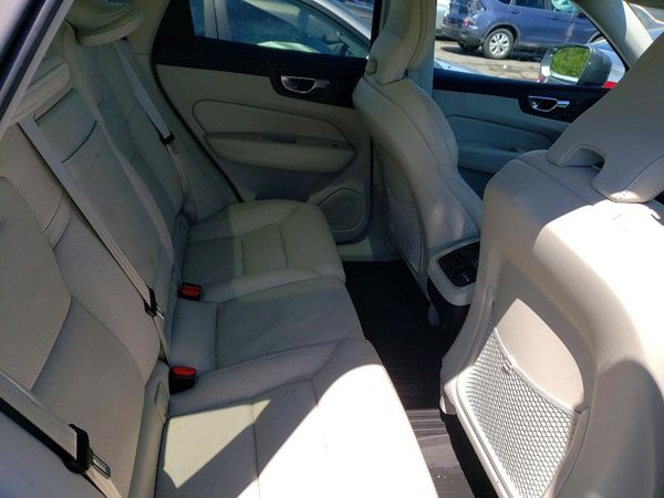 2019 VOLVO XC60