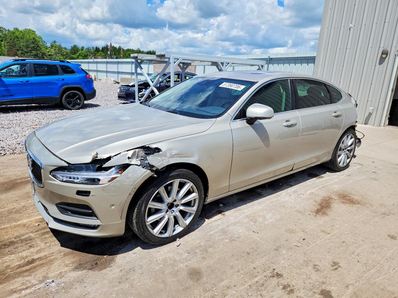 2018 VOLVO S90