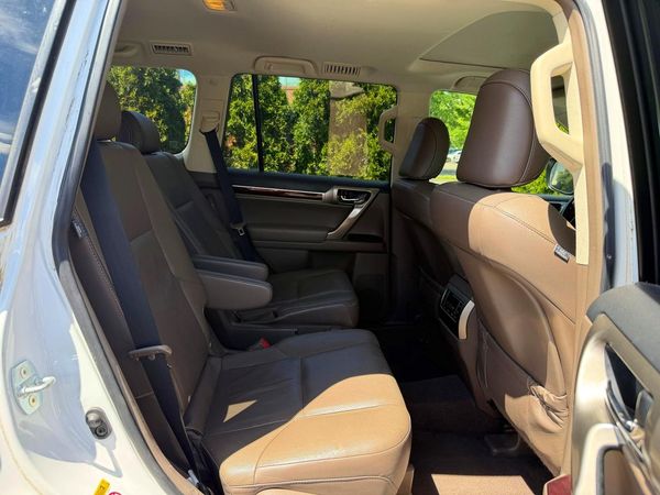 2018 LEXUS GX 460 Base