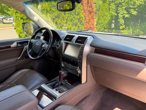 2018 LEXUS GX 460 Base