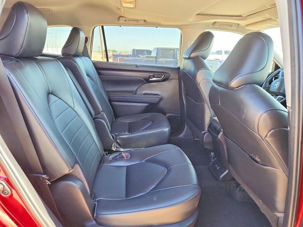 2023 TOYOTA HIGHLANDER
