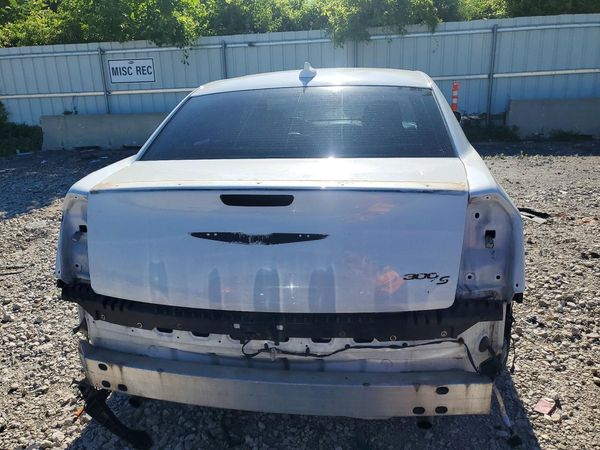 2015 CHRYSLER 300