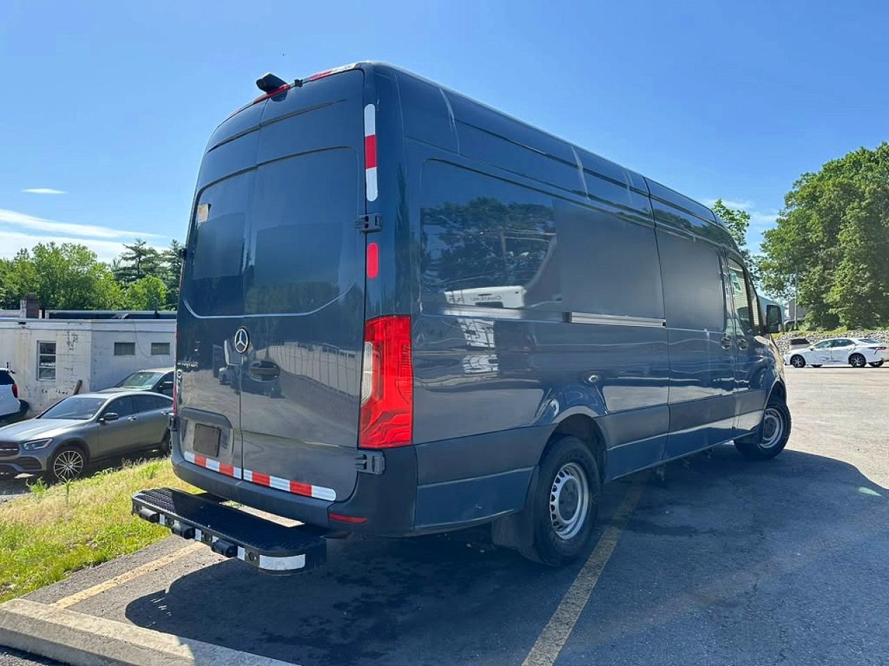 2021 MERCEDES-BENZ SPRINTER 907 (VS30)