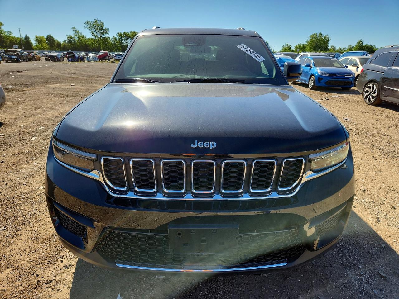 2025 JEEP GRAND CHEROKEE Laredo, Altitude