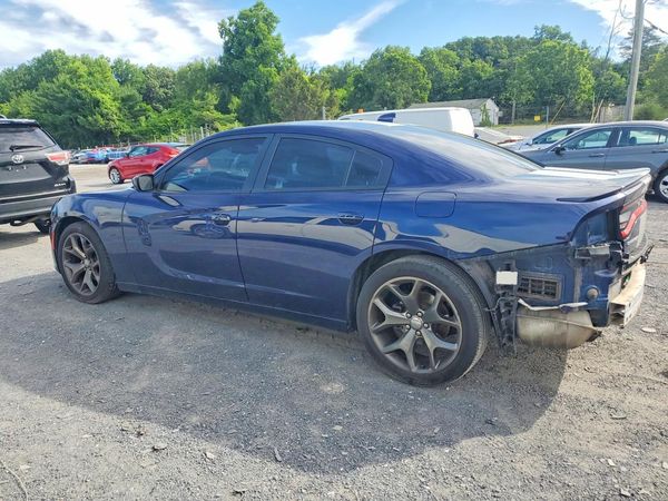 2015 DODGE CHARGER SXT