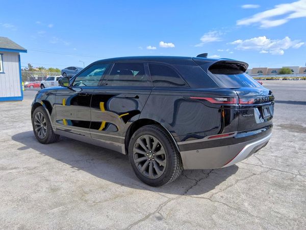 2018 LAND ROVER RANGE ROVER VELAR R-Dynamic SE