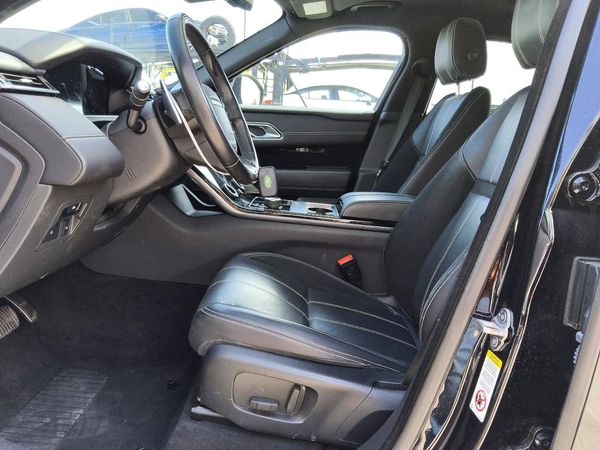 2018 LAND ROVER RANGE ROVER VELAR R-Dynamic SE