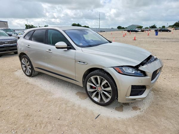 2017 JAGUAR F-PACE R-Sport
