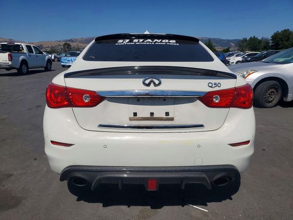 2017 INFINITI Q50