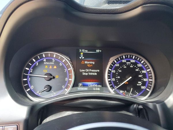 2017 INFINITI Q50