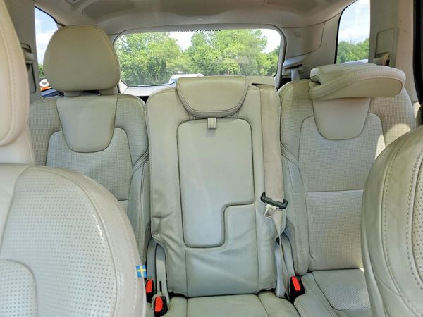2016 VOLVO XC90