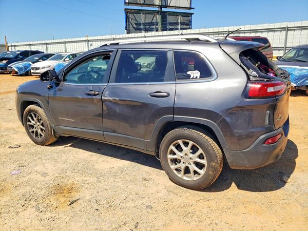 2015 JEEP CHEROKEE LATITUDE 4X4