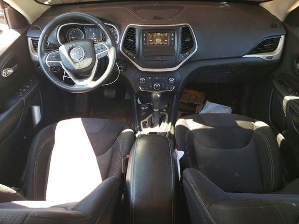 2015 JEEP CHEROKEE LATITUDE 4X4