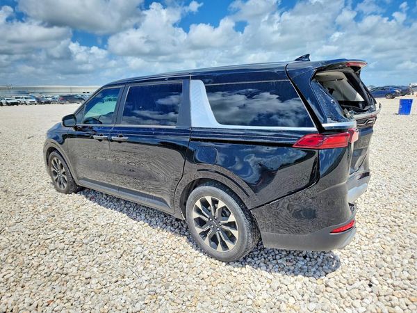 2022 KIA CARNIVAL EX