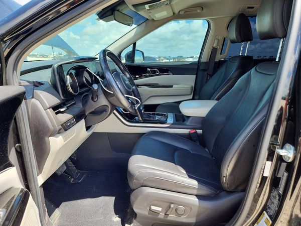 2022 KIA CARNIVAL EX