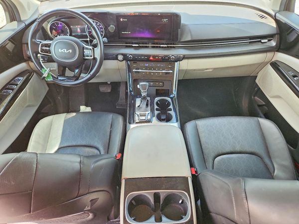 2022 KIA CARNIVAL EX
