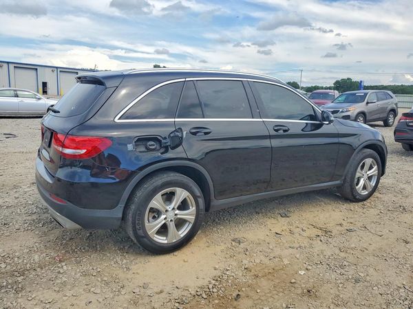 2016 MERCEDES-BENZ GLC GLC300