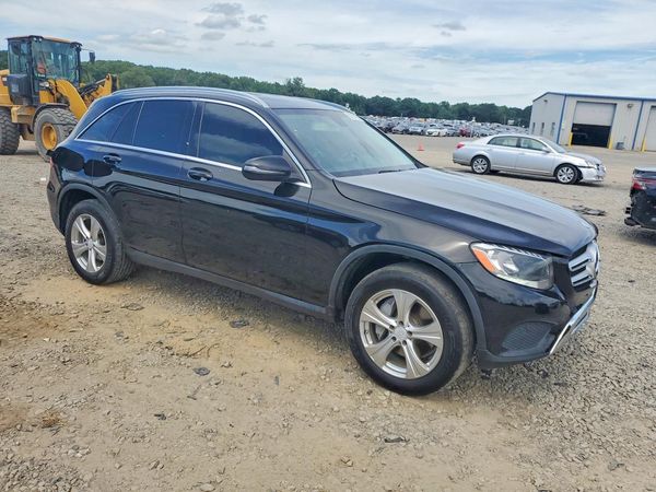 2016 MERCEDES-BENZ GLC GLC300