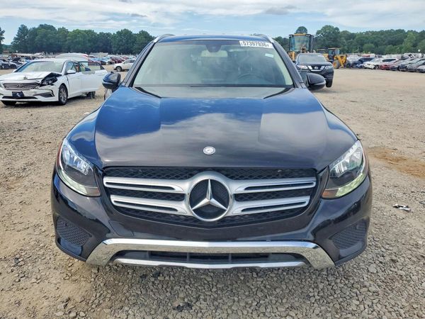 2016 MERCEDES-BENZ GLC GLC300