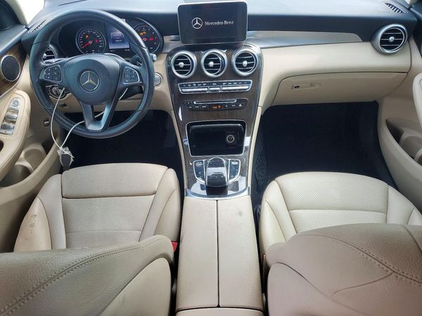 2016 MERCEDES-BENZ GLC GLC300