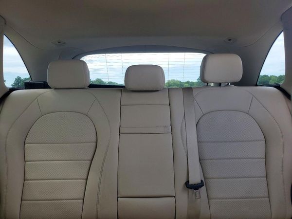 2016 MERCEDES-BENZ GLC GLC300
