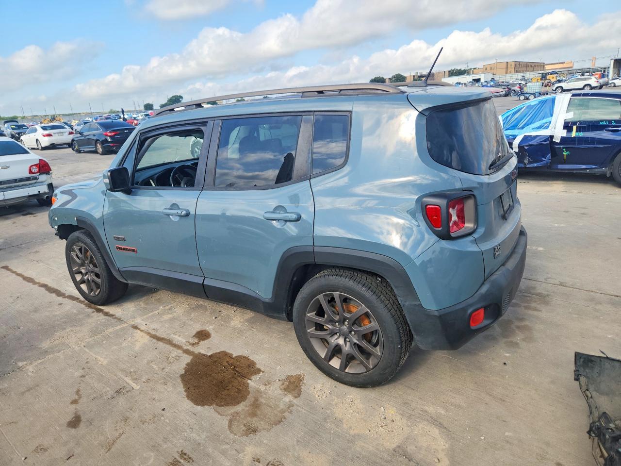 2016 JEEP RENEGADE LATITUDE 4X2