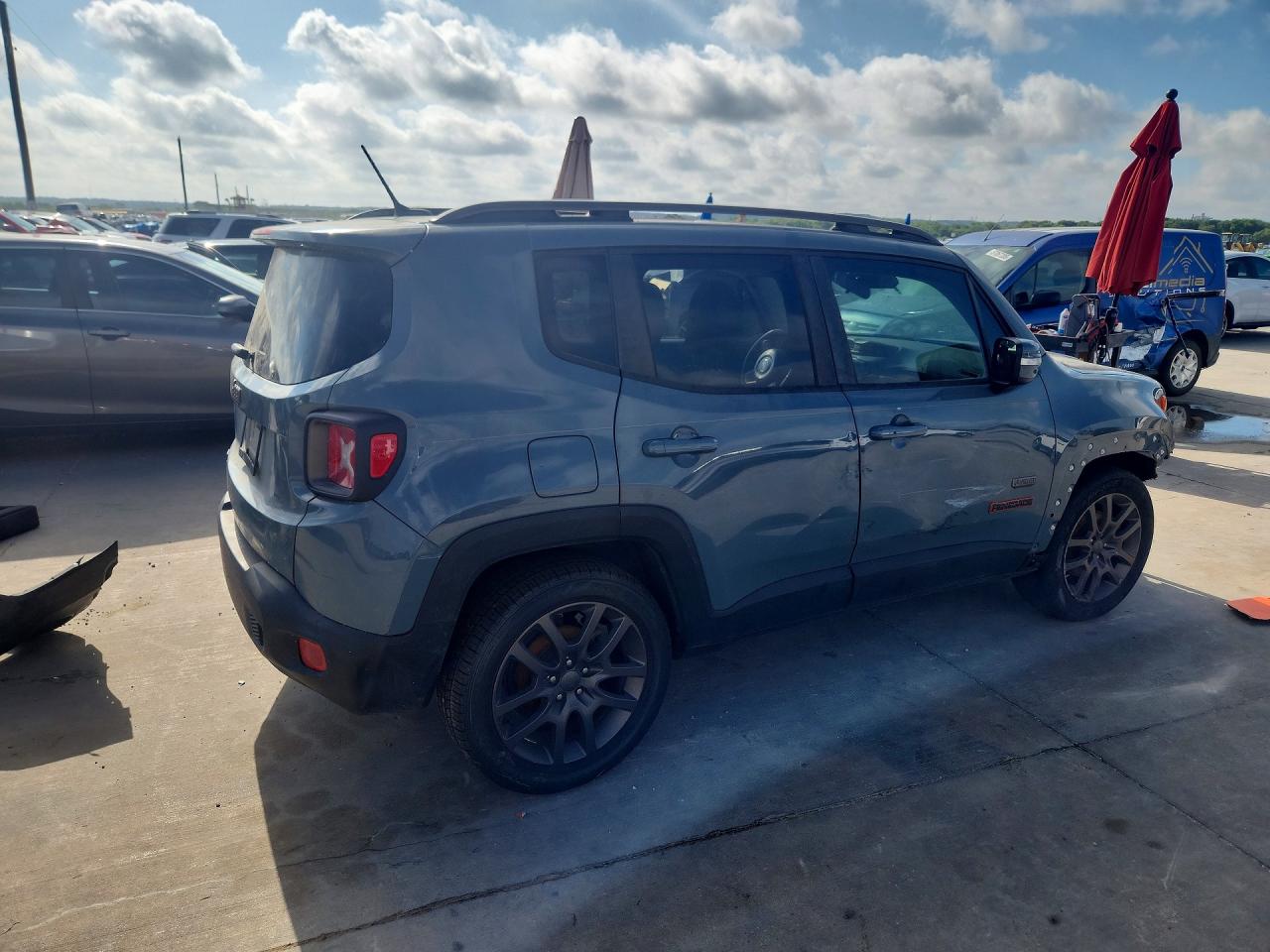 2016 JEEP RENEGADE LATITUDE 4X2