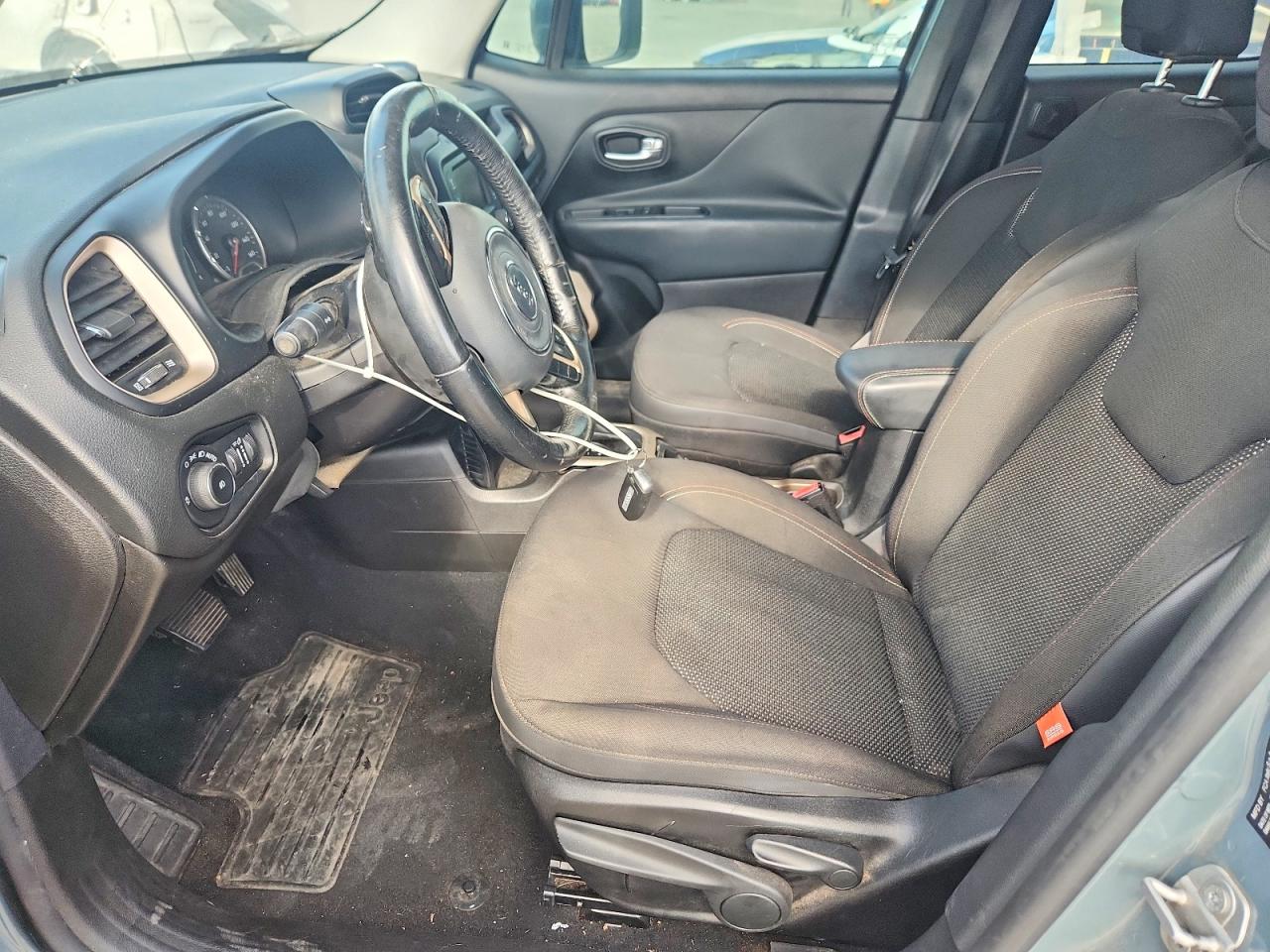 2016 JEEP RENEGADE LATITUDE 4X2