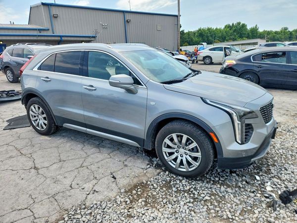2023 CADILLAC XT4 Premium Luxury