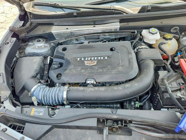 2023 CADILLAC XT4 Premium Luxury