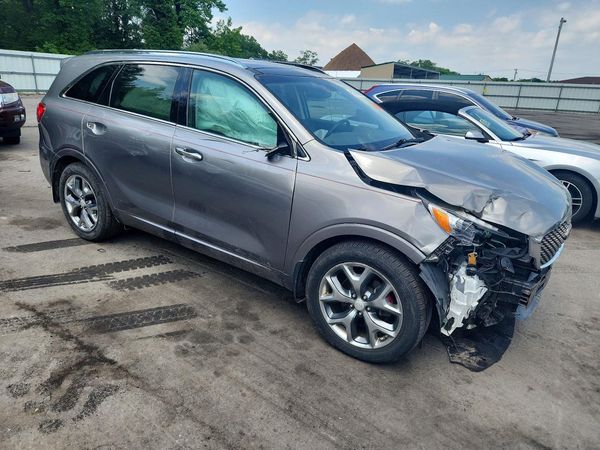 2017 KIA SORENTO