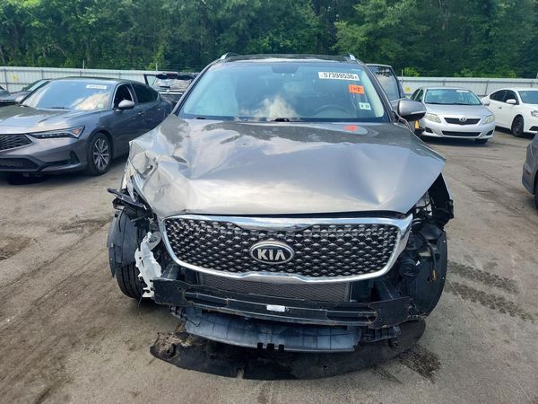 2017 KIA SORENTO