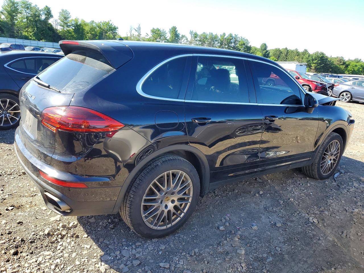 2018 PORSCHE CAYENNE Base / Platinum Edition
