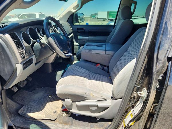 2012 TOYOTA TUNDRA SR5