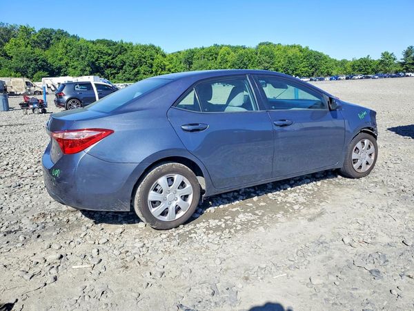 2017 TOYOTA COROLLA