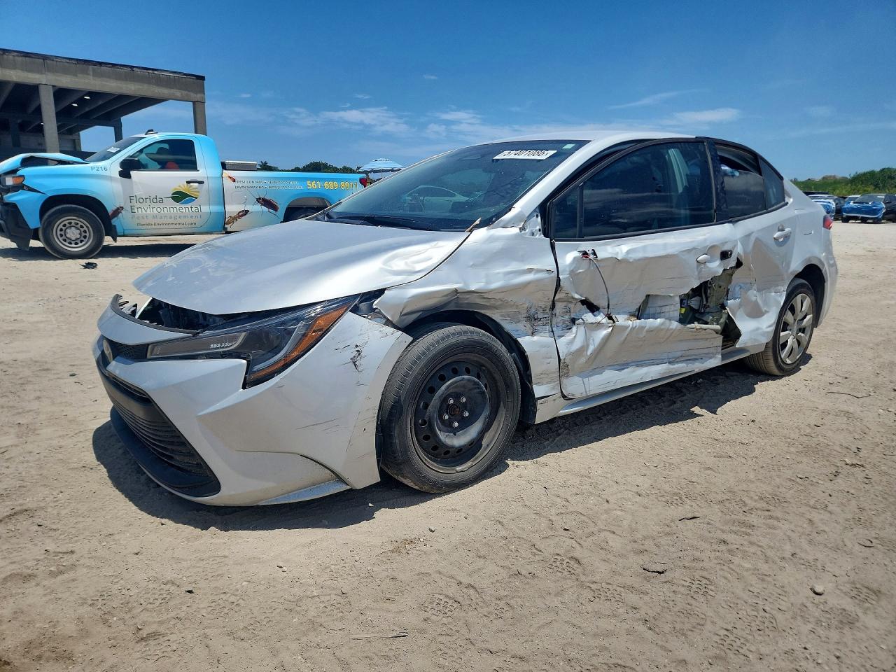 2024 TOYOTA COROLLA