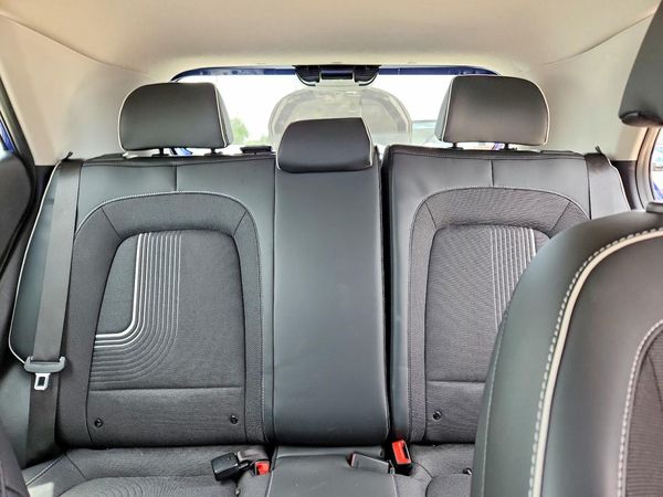 2024 HYUNDAI VENUE SEL / Limited