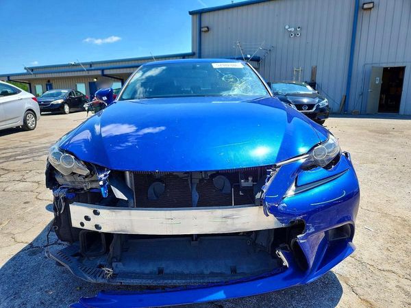 2016 LEXUS IS