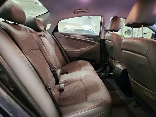 2012 HYUNDAI SONATA Middle level