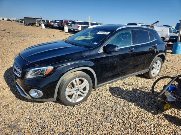 2020 MERCEDES-BENZ GLA GLA250