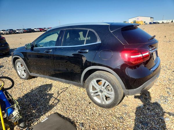2020 MERCEDES-BENZ GLA GLA250