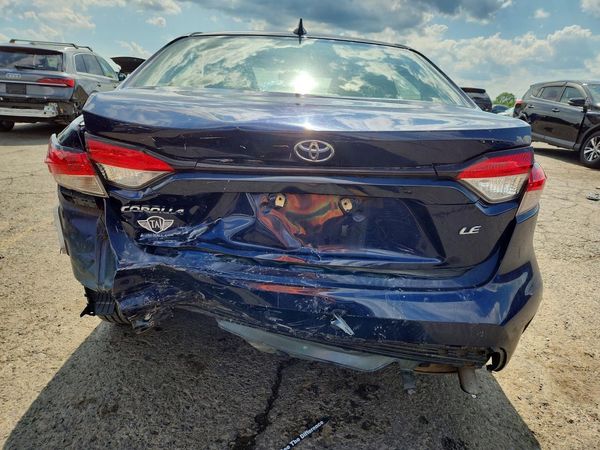 2021 TOYOTA COROLLA