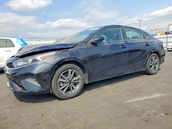 2023 KIA FORTE LX, LXS