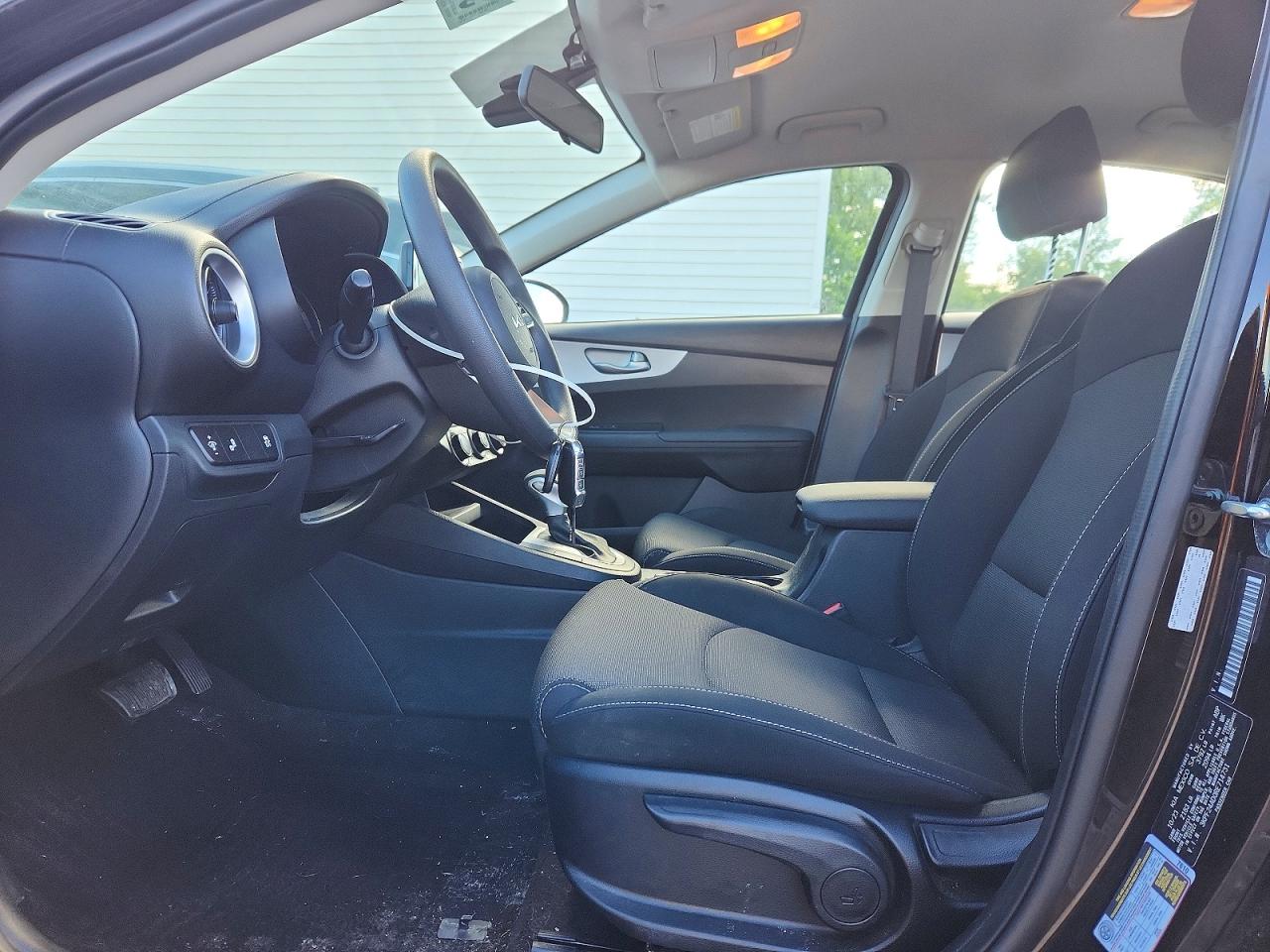 2024 KIA FORTE LX, LXS