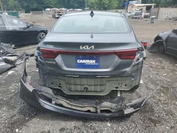 2022 KIA FORTE FE, LXS