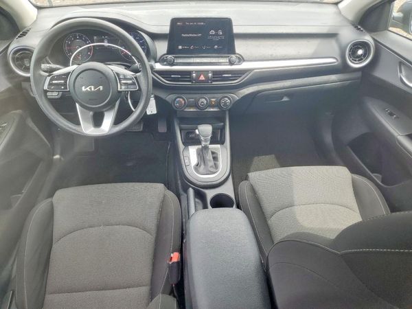 2022 KIA FORTE FE, LXS