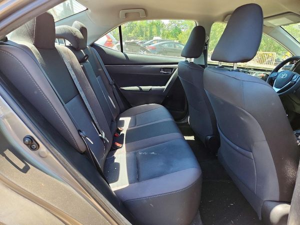 2017 TOYOTA COROLLA