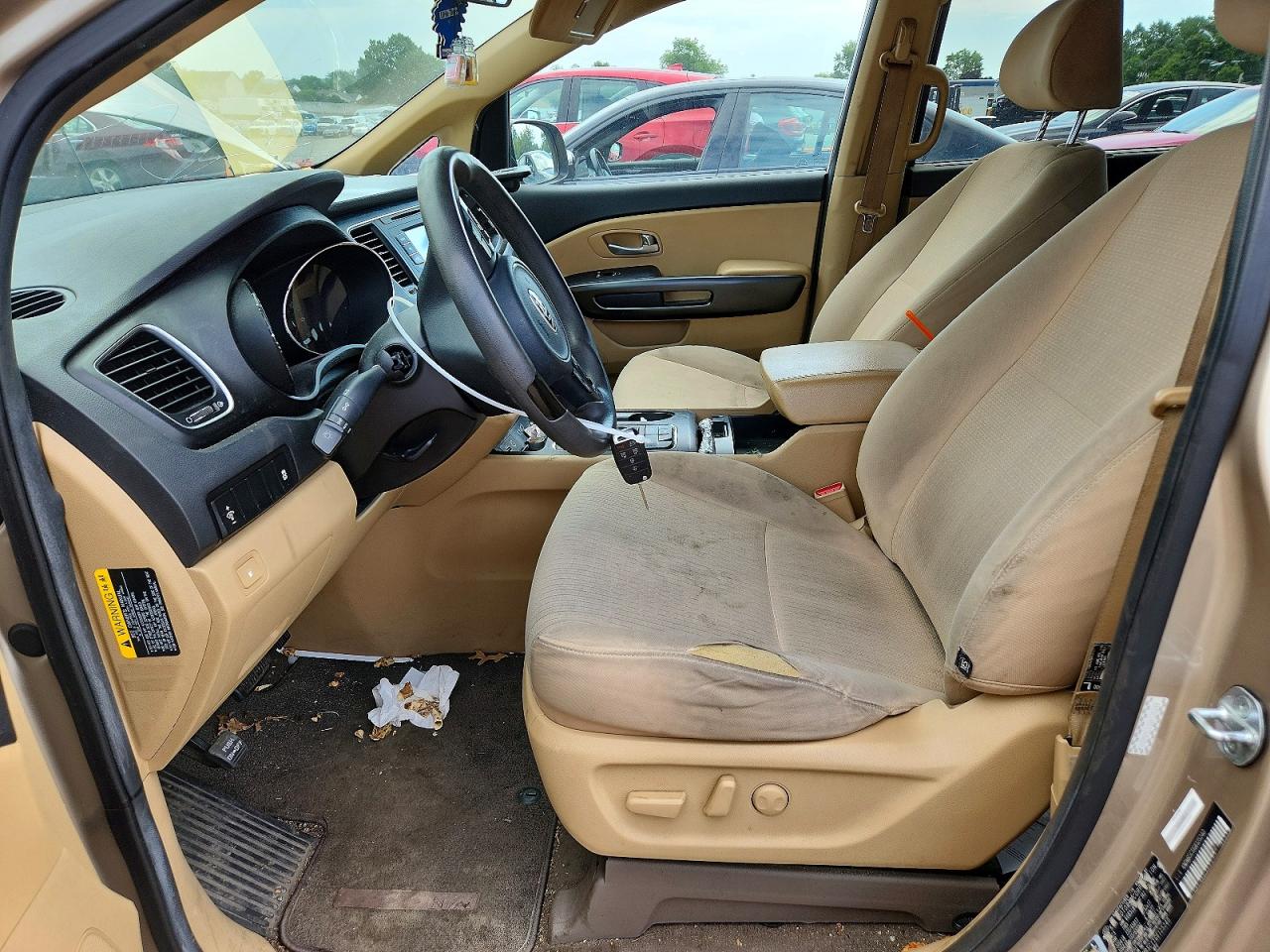2016 KIA SEDONA LX - Middle-low