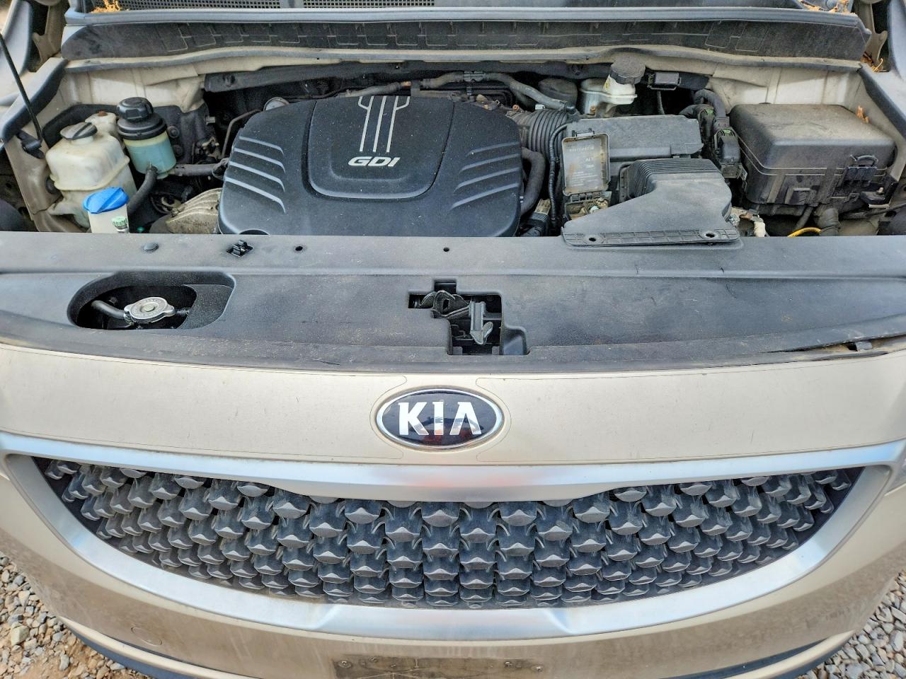 2016 KIA SEDONA LX - Middle-low