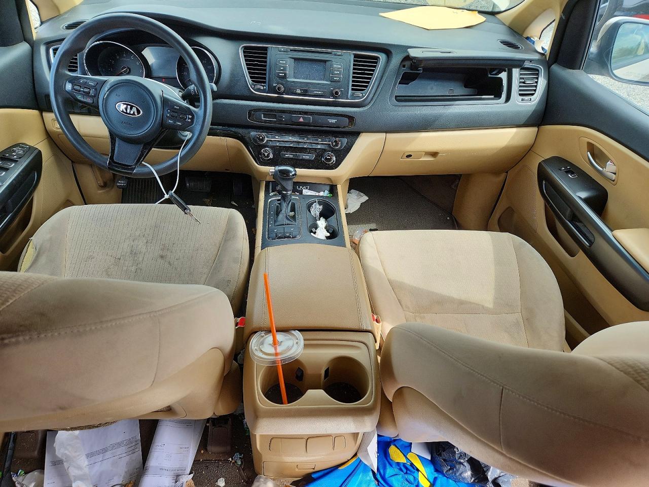 2016 KIA SEDONA LX - Middle-low